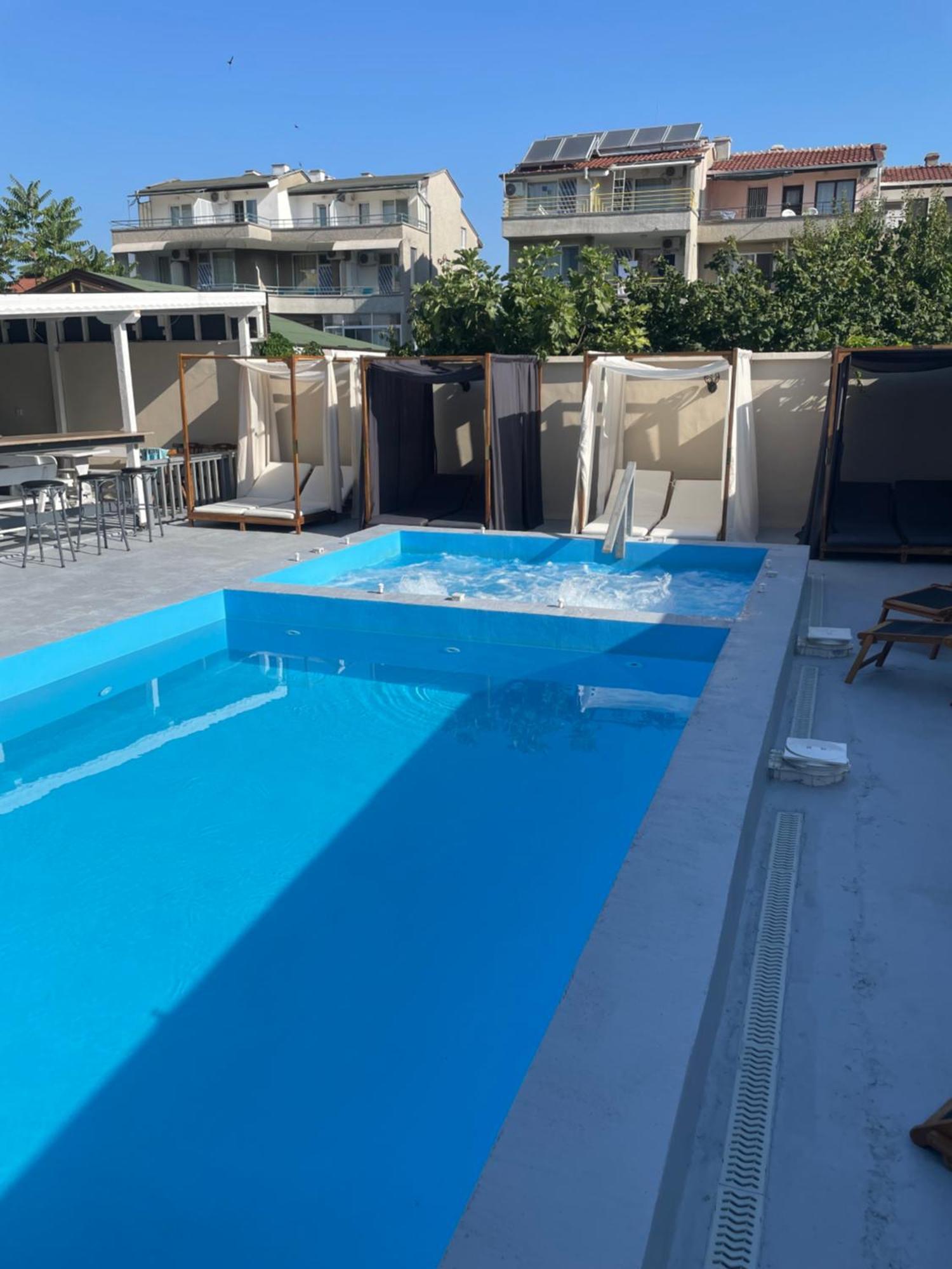 Family Hotel Malibu Czernomorec Zewnętrze zdjęcie